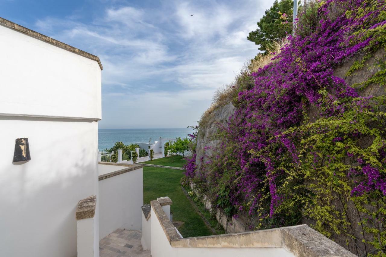 La Casa E Il Mare, Private Bay Hotel Маттината Экстерьер фото